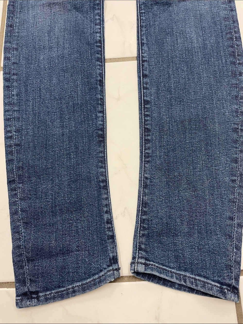 MOTHER Women’s The Looker
Flowers From the Storm Dark Denim Skinny Jeans Size 26 - Picture 9 of 12